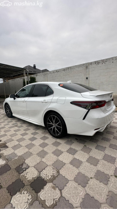 Toyota Camry VIII (XV70) Рестайлинг US Market 2.5, 2022 Бишкек - изображение 7