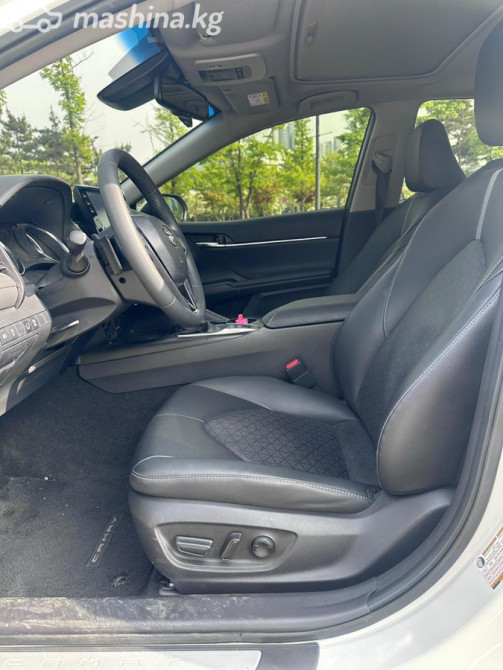 Toyota Camry VIII (XV70) Рестайлинг 2.5, 2022 Бишкек - изображение 8