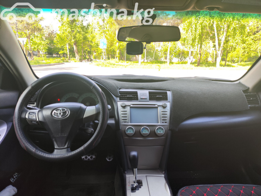 Toyota Camry VI (XV40) Рестайлинг 2.5, 2011 Бишкек - изображение 3