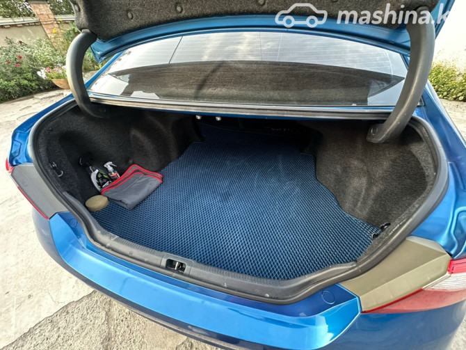 Toyota Camry VII (XV50) Рестайлинг 2 2.5, 2017 Bishkek - photo 9
