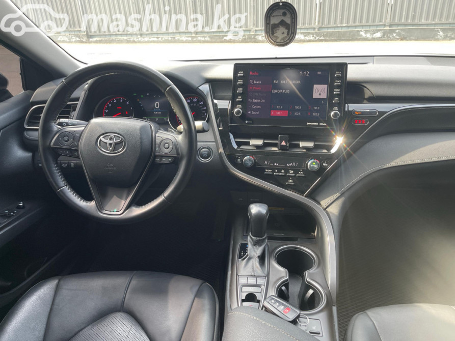 Toyota Camry VIII (XV70) Рестайлинг US Market 2.5, 2021 Бишкек - изображение 6