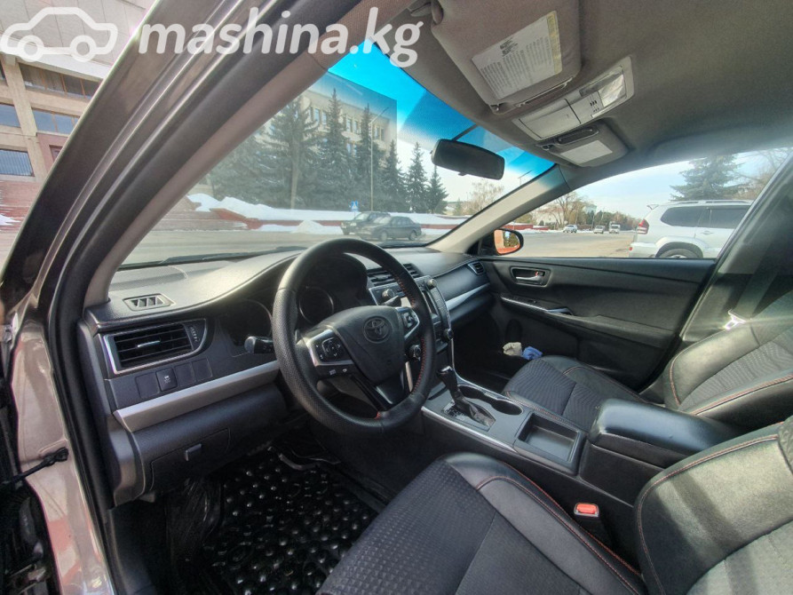 Toyota Camry VII (XV50) Рестайлинг 2.5, 2015 Бишкек - изображение 6