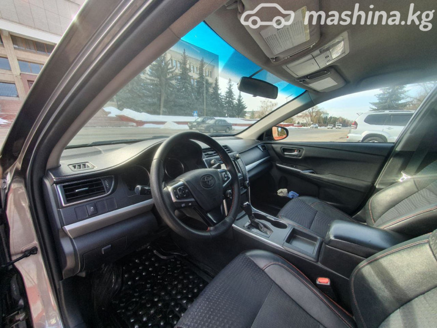 Toyota Camry VII (XV50) Рестайлинг 2.5, 2015 Бишкек - изображение 13