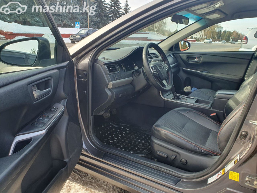 Toyota Camry VII (XV50) Рестайлинг 2.5, 2015 Бишкек - изображение 9