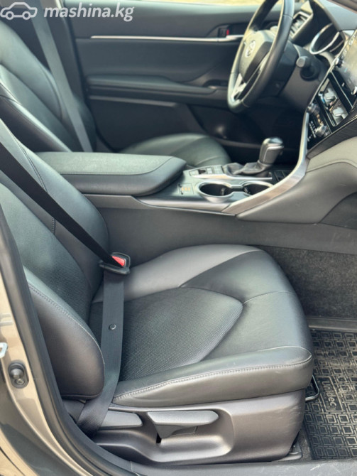 Toyota Camry VIII (XV70) Рестайлинг 2.5, 2021 Бишкек - изображение 10