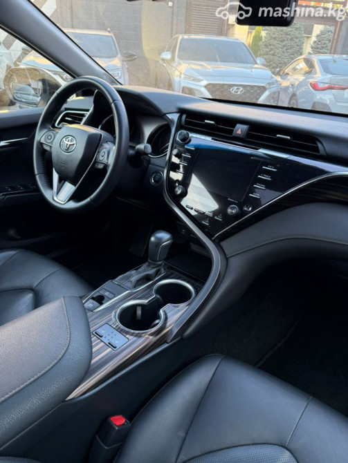 Toyota Camry VIII (XV70) 2.5, 2018 Бишкек - изображение 7