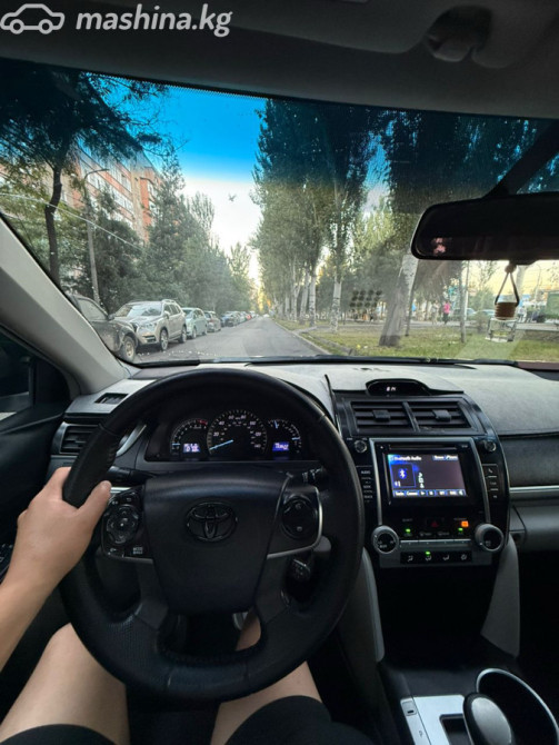 Toyota Camry VII (XV50) 2.5, 2011 Бишкек - изображение 7