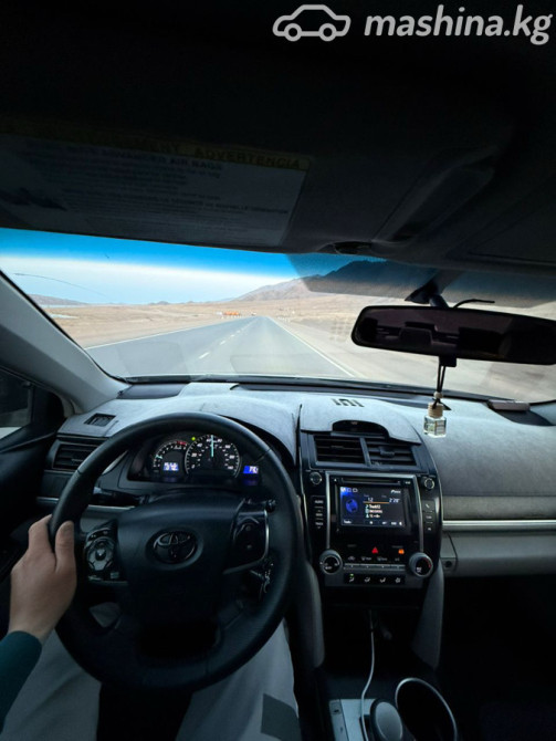 Toyota Camry VII (XV50) 2.5, 2011 Бишкек - изображение 6