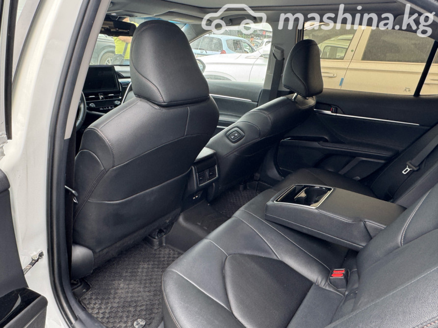 Toyota Camry VIII (XV70) Рестайлинг 2.5, 2022 Бишкек - изображение 10
