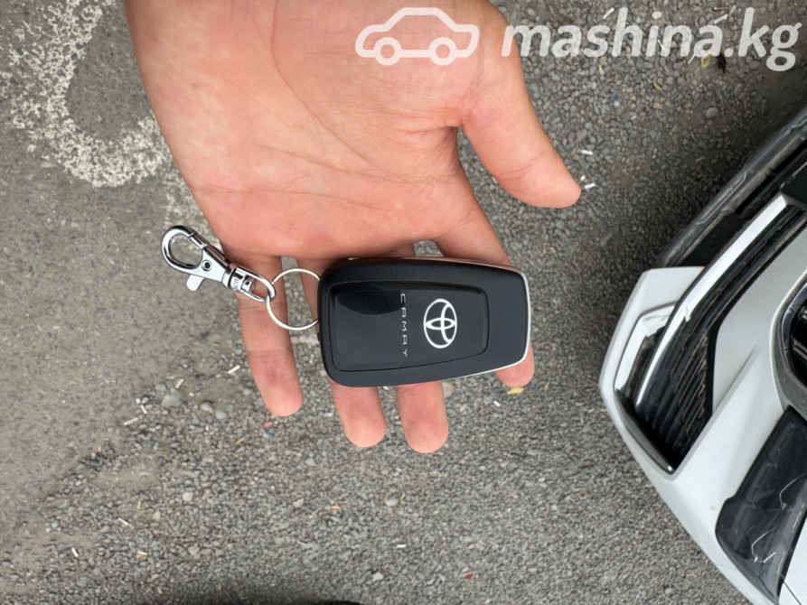 Toyota Camry VIII (XV70) Рестайлинг 2.5, 2022 Бишкек - изображение 12