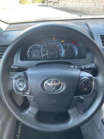 Toyota Camry VII (XV50) 2.5, 2014 Бишкек - изображение 5