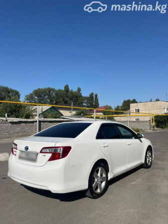 Toyota Camry VII (XV50) 2.5, 2014 Бишкек - изображение 3