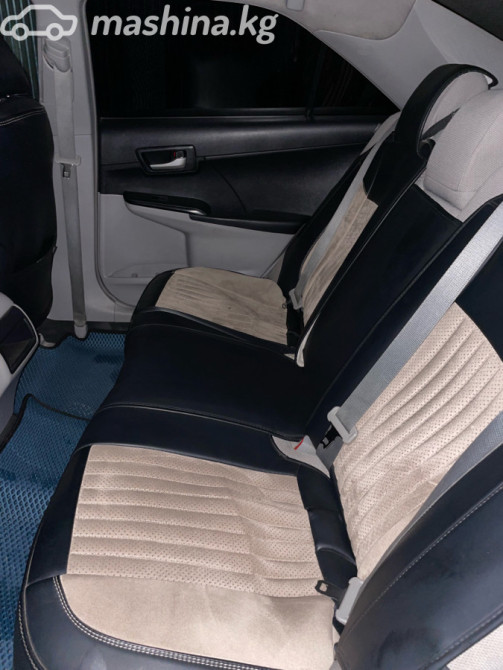 Toyota Camry VII (XV50) 2.5, 2012 Бишкек - изображение 9