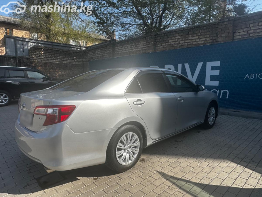 Toyota Camry VII (XV50) 2.5, 2012 Бишкек - изображение 3