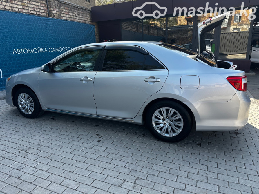 Toyota Camry VII (XV50) 2.5, 2012 Бишкек - изображение 1