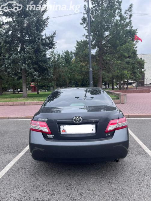 Toyota Camry VI (XV40) Рестайлинг 2.5, 2010 Бишкек - изображение 4