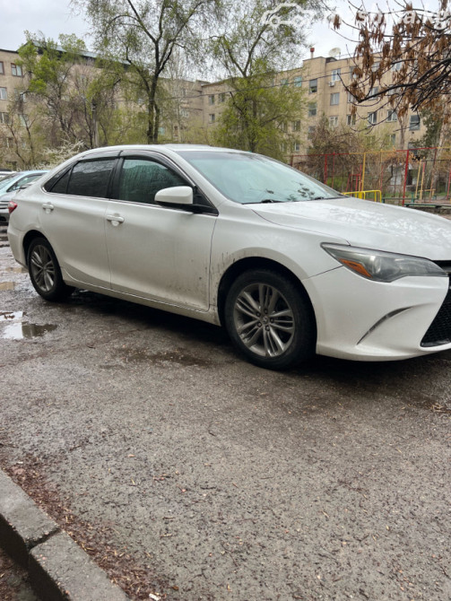 Toyota Camry VII (XV50) Рестайлинг 2.5, 2015 Бишкек - изображение 5
