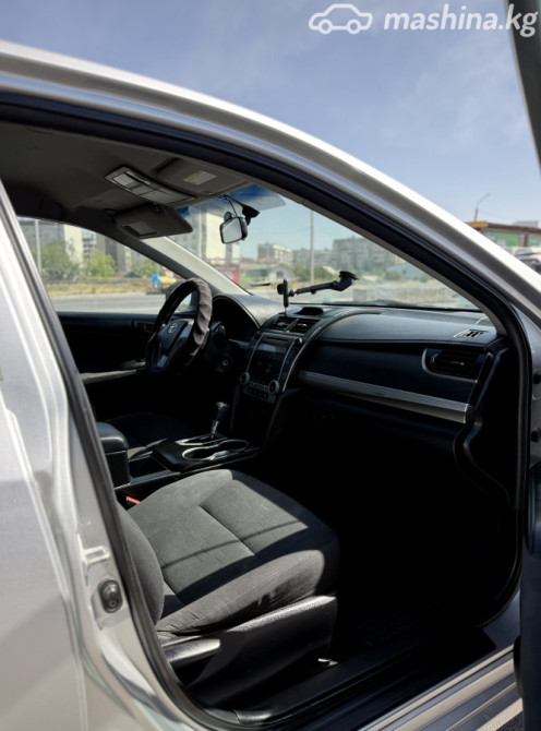 Toyota Camry VII (XV50) Рестайлинг 2.5, 2014 Бишкек - изображение 6
