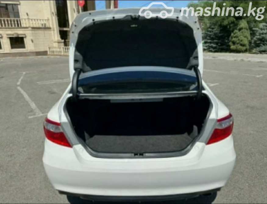 Toyota Camry VII (XV50) Рестайлинг 2.5, 2016 Бишкек - изображение 4