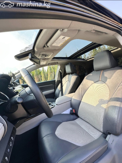 Toyota Camry VIII (XV70) Рестайлинг US Market 2.5, 2020 Бишкек - изображение 7
