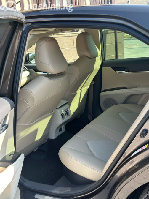 Toyota Camry VIII (XV70) Japan Market 2.5, 2019 Бишкек - изображение 5
