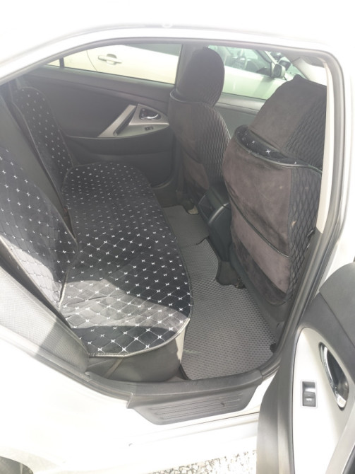 Toyota Camry VI (XV40) Рестайлинг 2.5, 2011 Бишкек - изображение 6