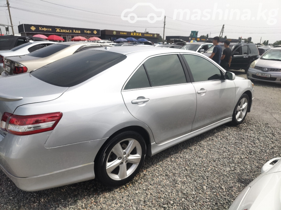Toyota Camry VI (XV40) Рестайлинг 2.5, 2011 Бишкек - изображение 4