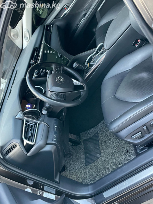Toyota Camry VIII (XV70) 2.5, 2018 Бишкек - изображение 12