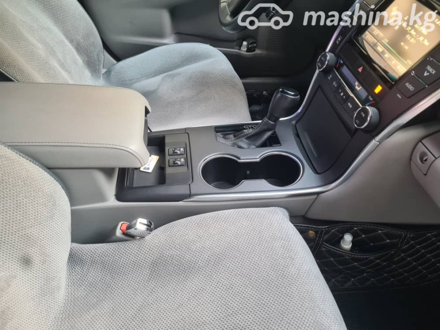 Toyota Camry VII (XV50) Рестайлинг 2.5, 2015 Бишкек - изображение 12
