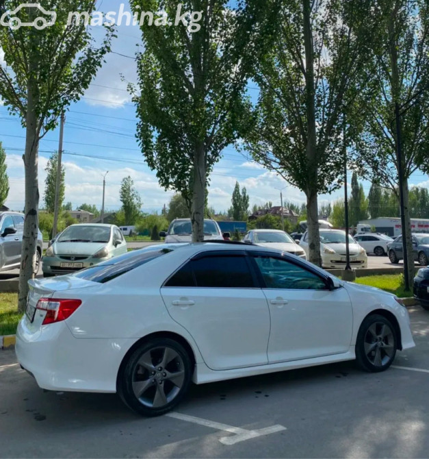 Toyota Camry VII (XV50) 2.5, 2012 Бишкек - изображение 5