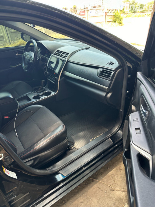 Toyota Camry VII (XV50) Рестайлинг 2.5, 2015 Бишкек - изображение 5