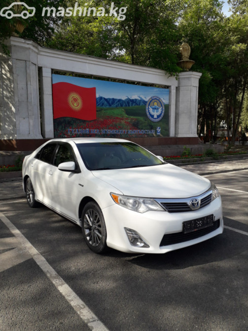 Toyota Camry VII (XV50) 2.5, 2013 Бишкек - изображение 1