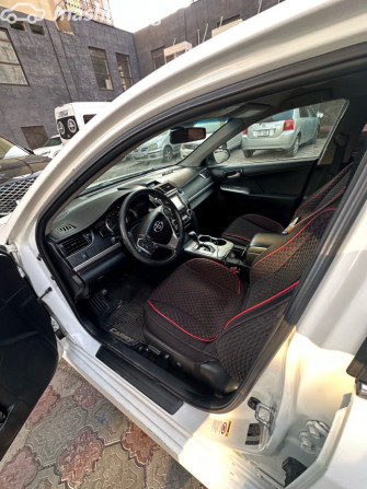 Toyota Camry VII (XV50) 2.5, 2013 Бишкек - сүрөт 3