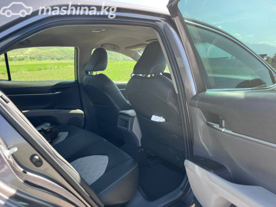 Toyota Camry VIII (XV70) Рестайлинг 2.5, 2022 Бишкек - сүрөт 5