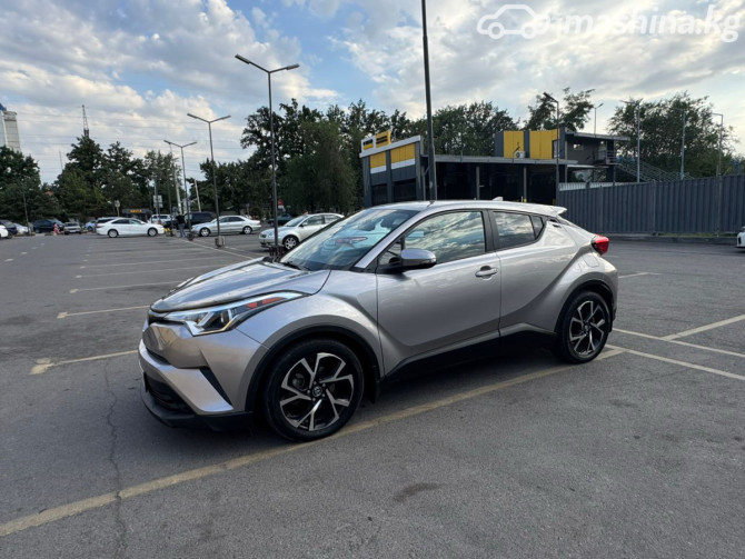 Toyota C-HR I 2.0, 2017 Бишкек - сүрөт 4