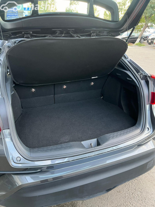 Toyota C-HR I 2.0, 2018 Бишкек - сүрөт 10