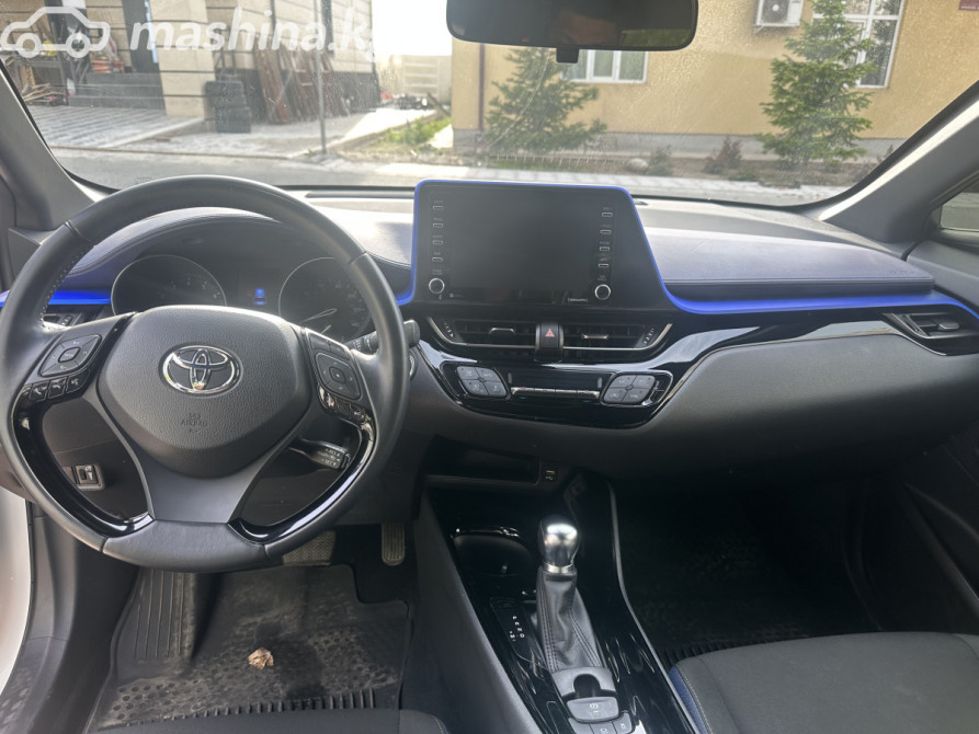 Toyota C-HR I Рестайлинг 2.0, 2020 Бишкек - изображение 7