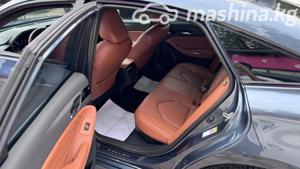 Toyota Avalon V 2.5, 2019 Бишкек - изображение 4