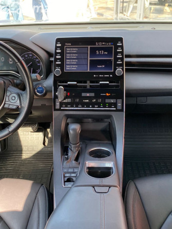 Toyota Avalon V 2.5, 2018 Бишкек - сүрөт 8