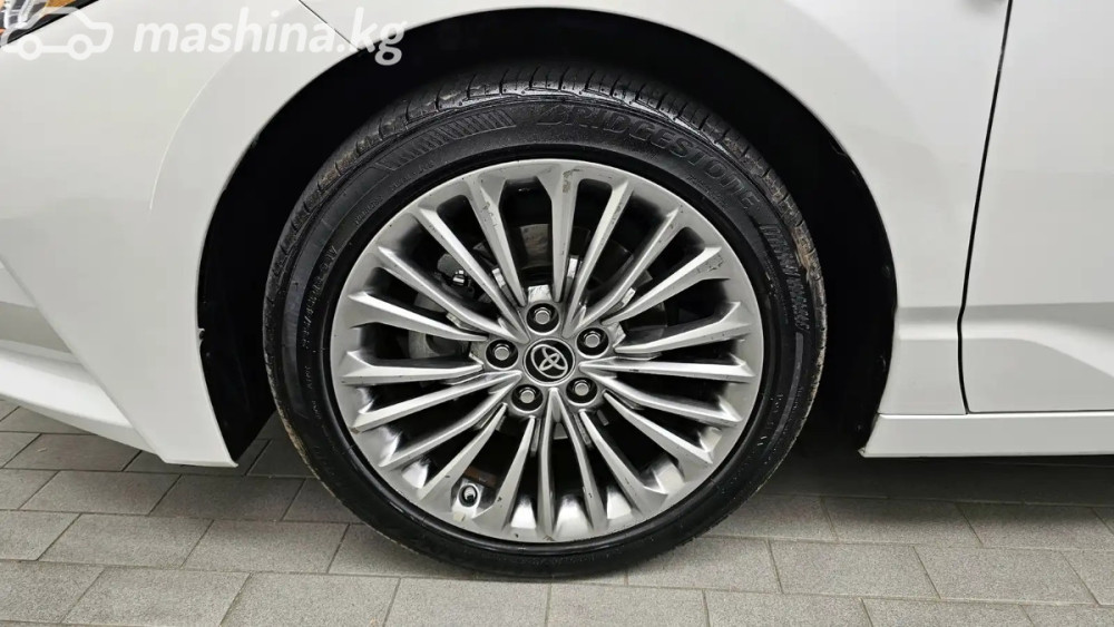 Toyota Avalon V 2.5, 2019 Бишкек - изображение 4