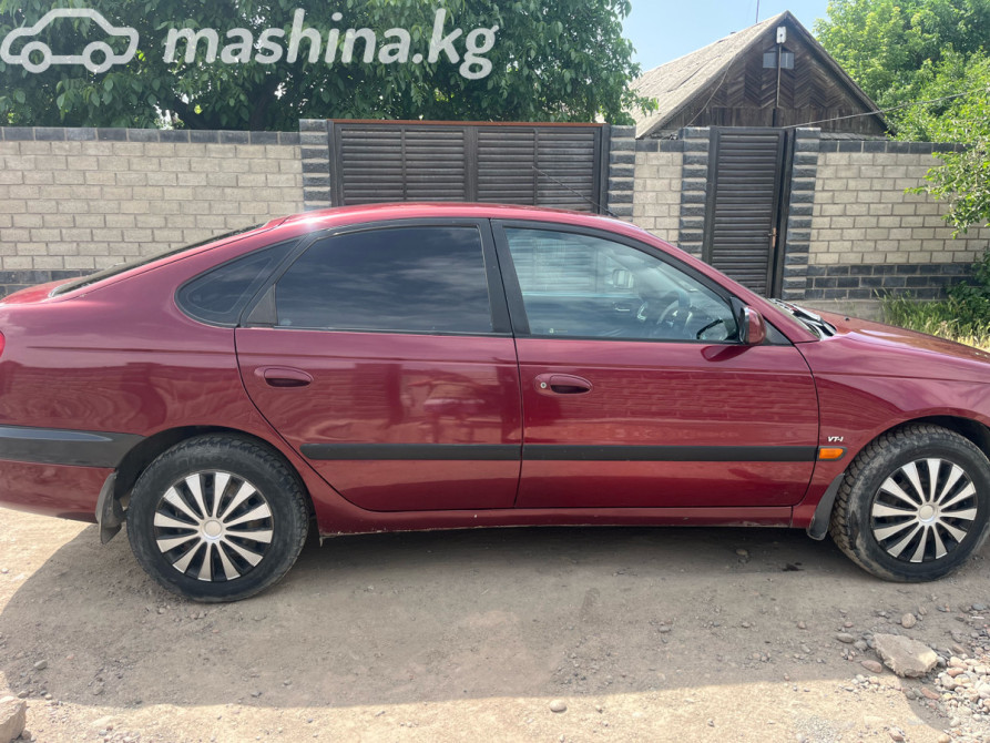 Toyota Avensis I Рестайлинг 1.8, 2001 Бишкек - изображение 7