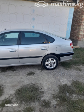 Toyota Avensis I Рестайлинг 2.0, 2000 Бишкек - сүрөт 2