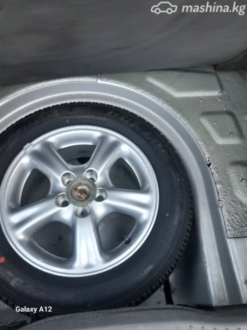 Toyota Avensis I Рестайлинг 2.0, 2000 Бишкек - изображение 7