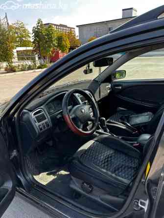 Toyota Avensis I Рестайлинг 2.0, 2002 Бишкек