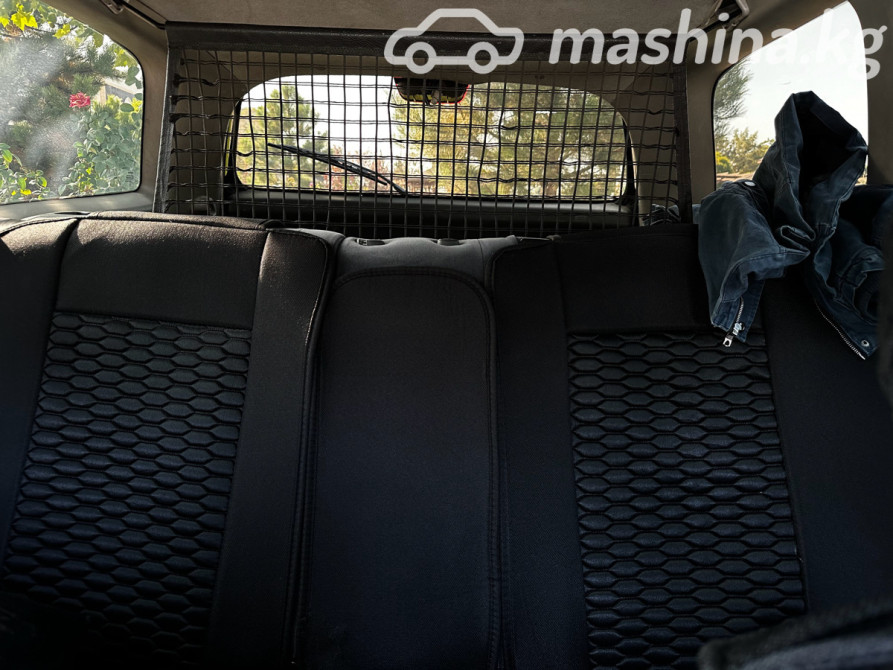 Toyota Avensis I Рестайлинг 2.0, 2002 Бишкек - сүрөт 9