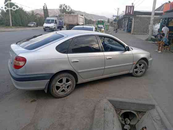 Toyota Avensis I Рестайлинг 1.8, 2001 Бишкек