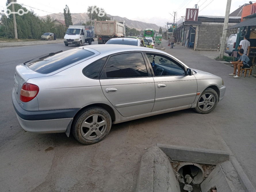 Toyota Avensis I Рестайлинг 1.8, 2001 Бишкек - сүрөт 4