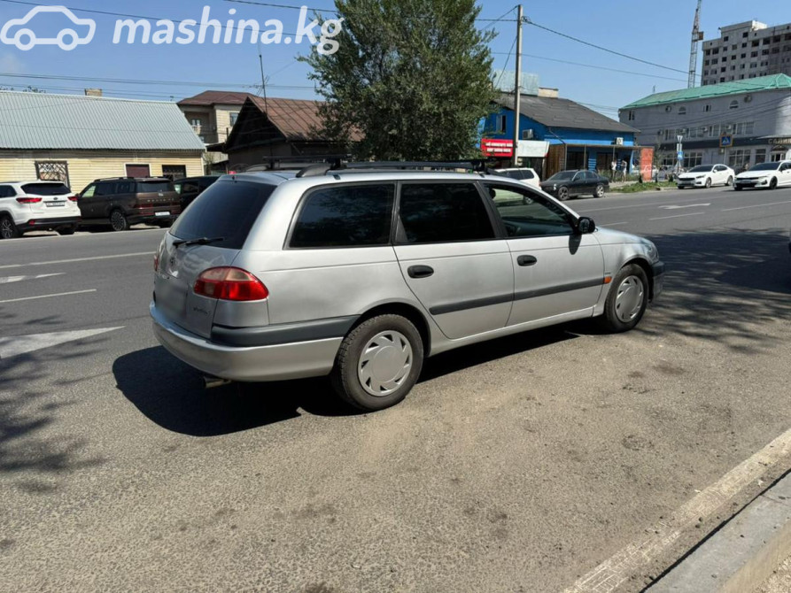 Toyota Avensis I Рестайлинг 1.8, 2001 Бишкек - изображение 3