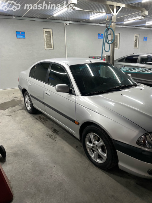 Toyota Avensis I Рестайлинг 1.8, 2003 Бишкек - изображение 3