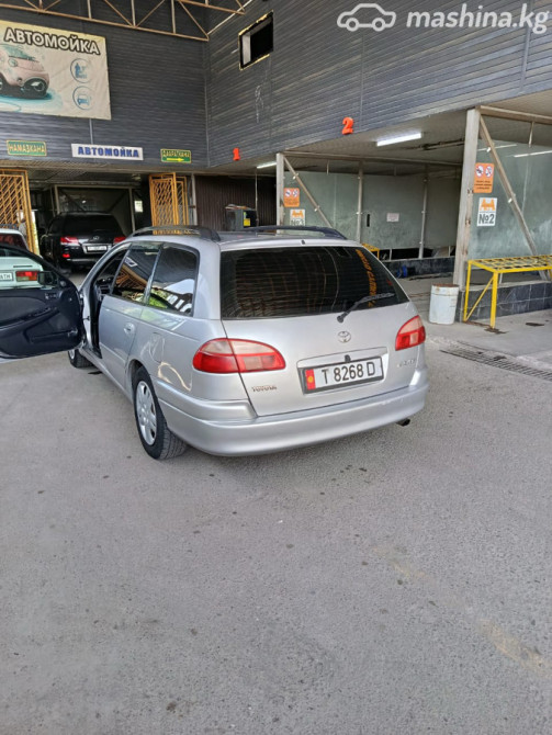 Toyota Avensis I Рестайлинг 1.8, 2002 Бишкек - изображение 9